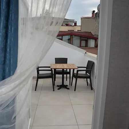 Gardenya מלון 3*