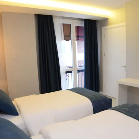 Hotel Gardenya 3*