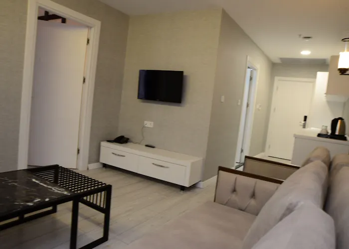 מלון Gardenya 3*