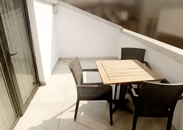 מלון Gardenya 3*